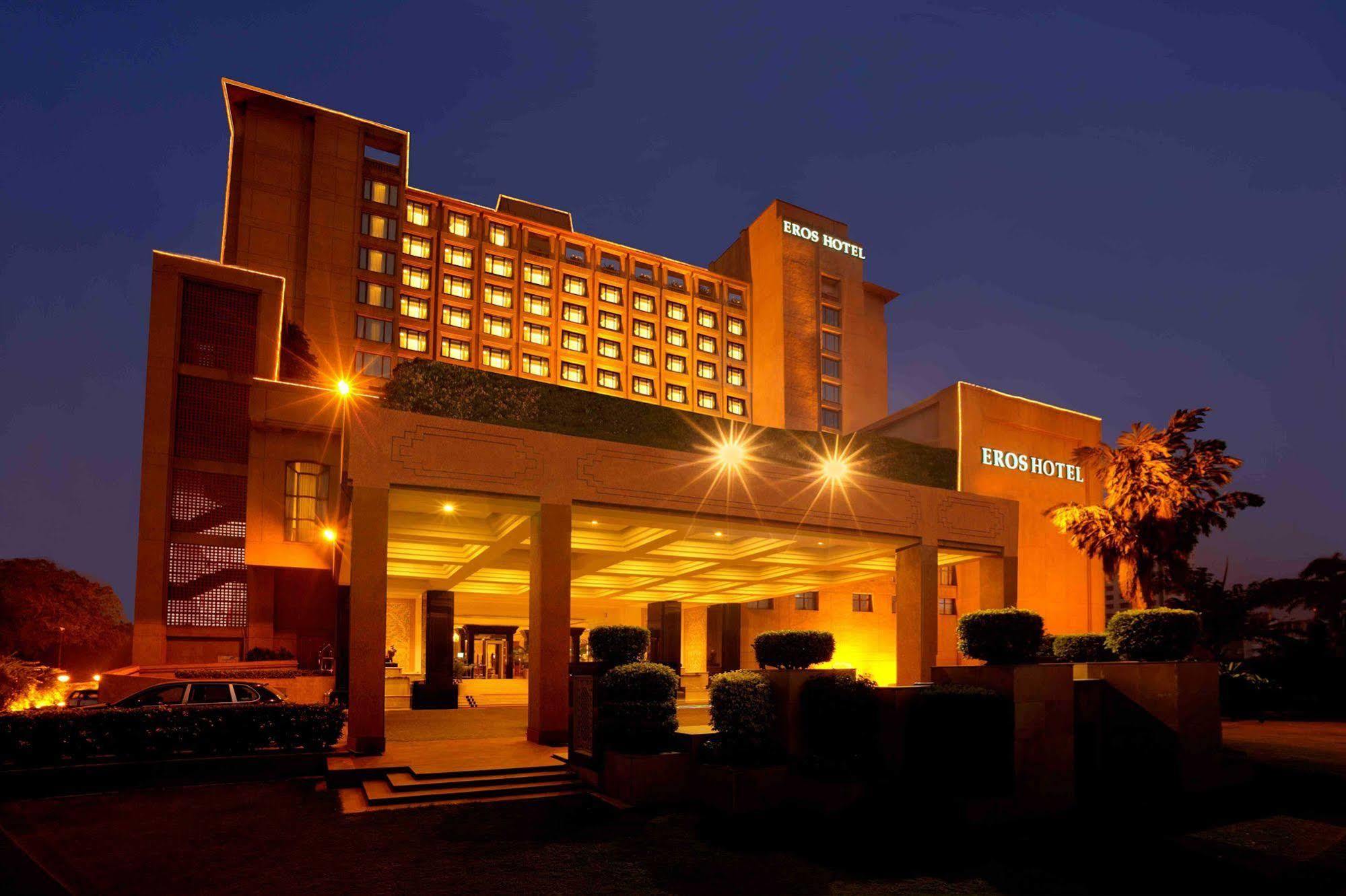 Eros Hotel New Delhi, Nehru Place Kültér fotó The Taj Hotel in New Delhi